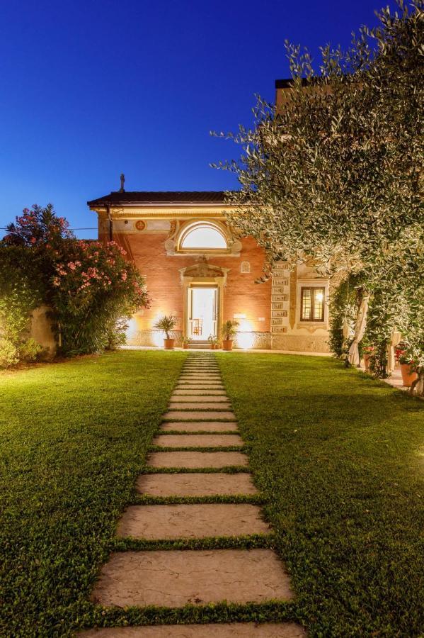 Villa Padovani Relais De Charme - Adults Only Pastrengo Eksteriør billede
