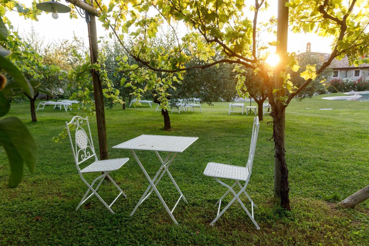 Villa Padovani Relais De Charme - Adults Only Pastrengo Eksteriør billede