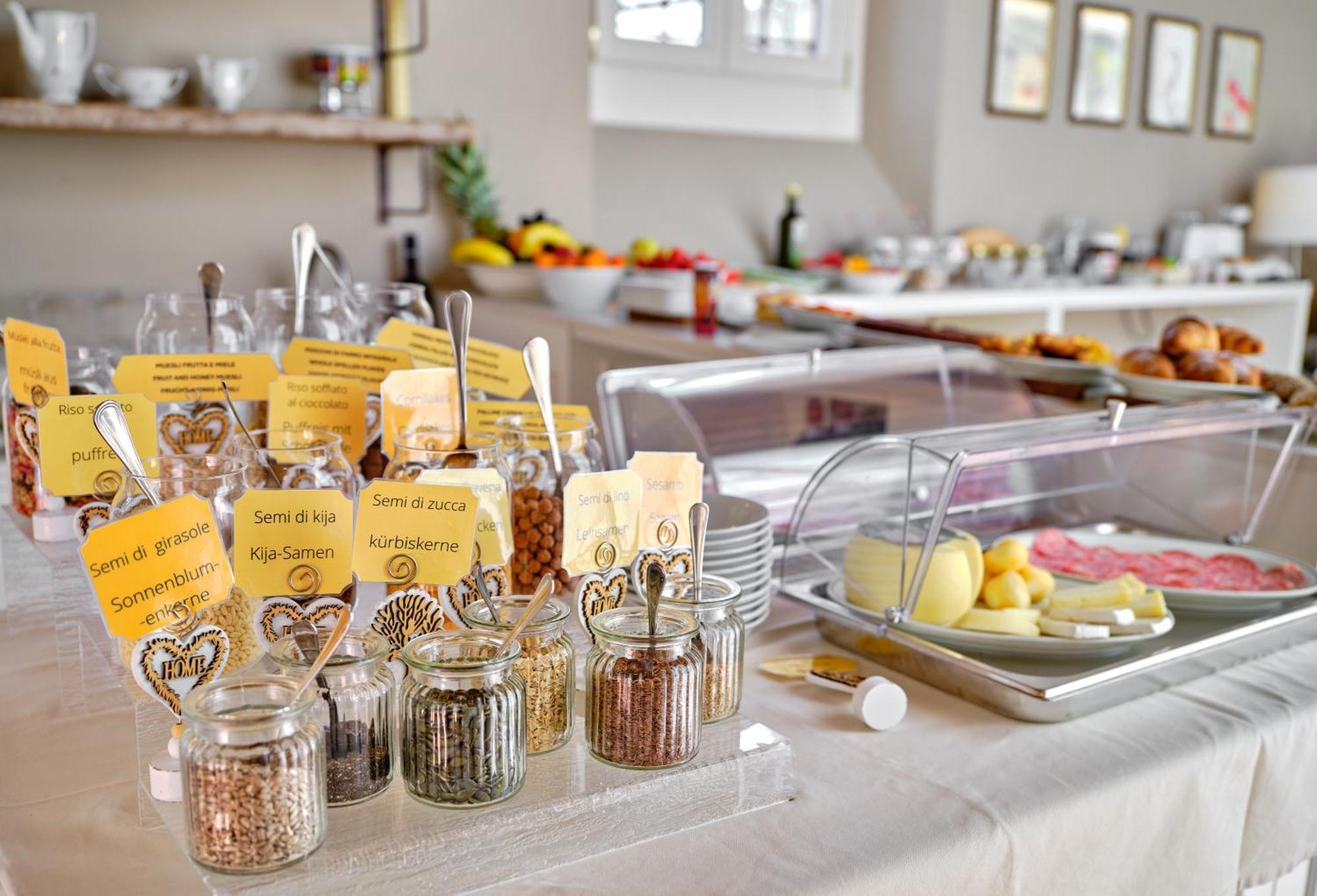 Villa Padovani Relais De Charme - Adults Only Pastrengo Eksteriør billede