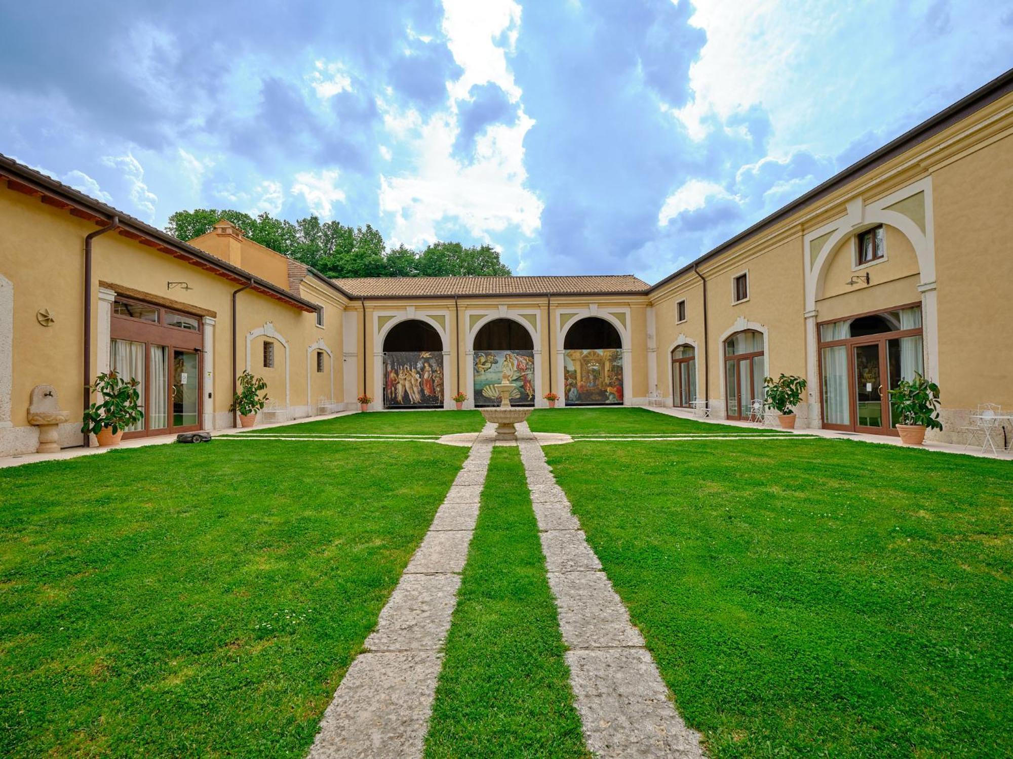 Villa Padovani Relais De Charme - Adults Only Pastrengo Eksteriør billede